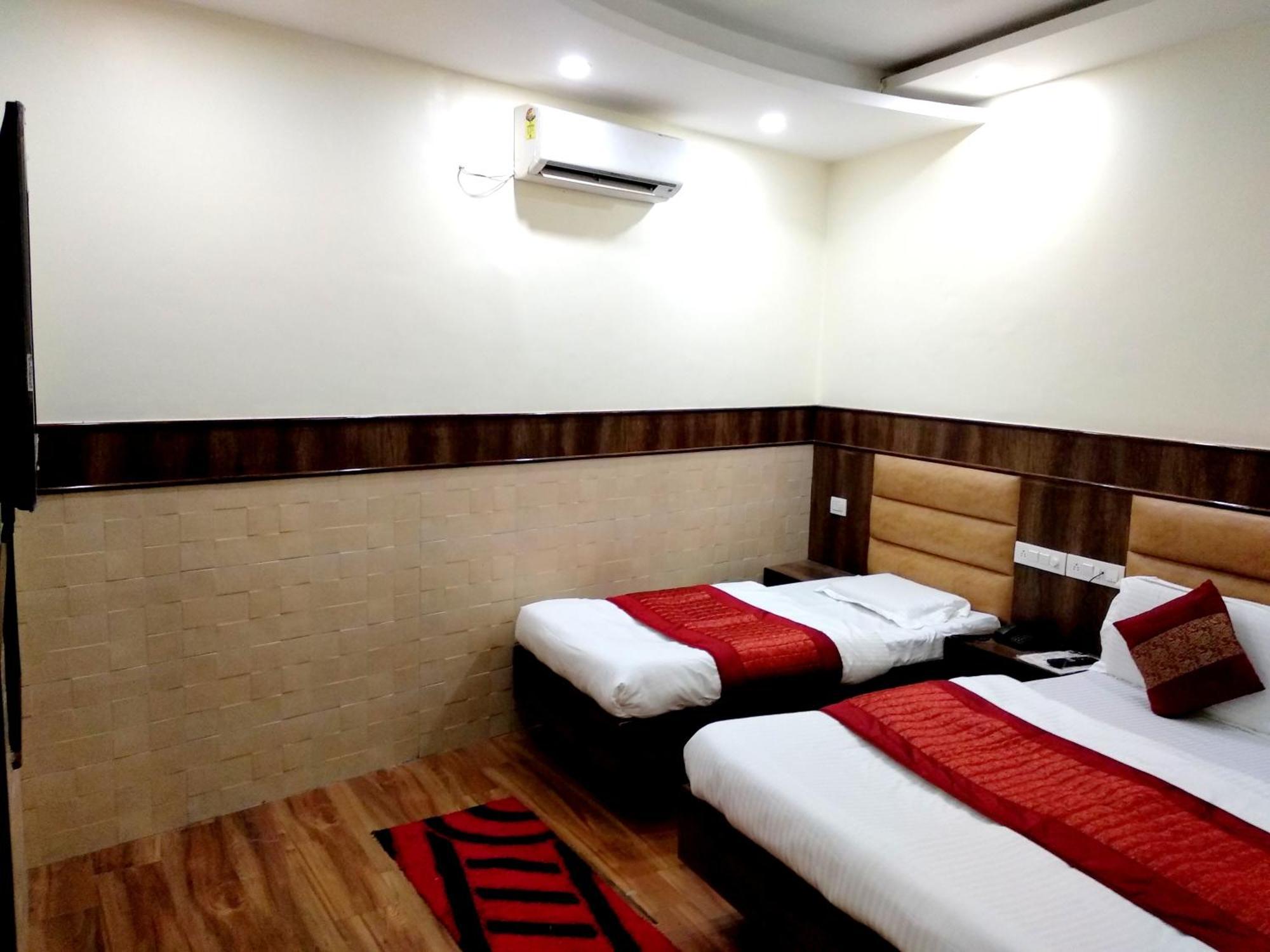Hotel Raghunath Jammu Exterior photo